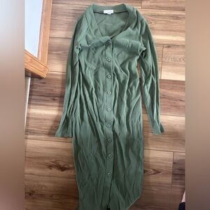 Maternity Ribbed Button-Front Long Sleeve Dress in Olive Green size sm